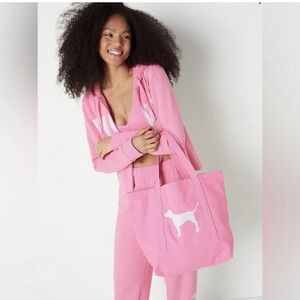 VS pink and white dog tote